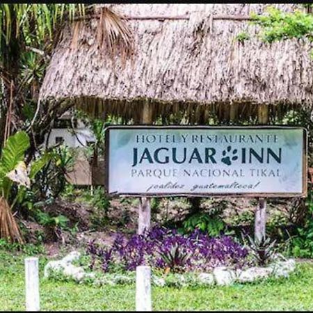 Hotel Jaguar Inn Tikal Eksteriør billede