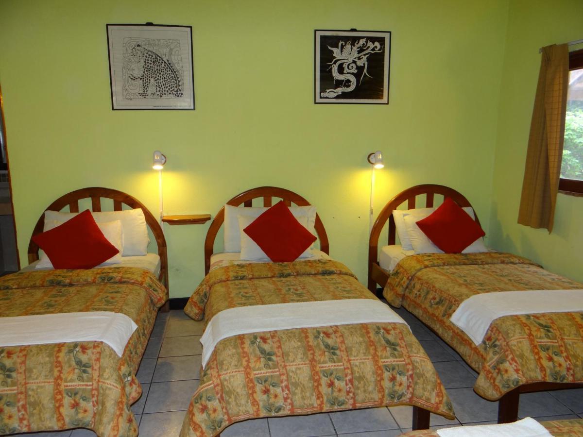 Hotel Jaguar Inn Tikal Eksteriør billede