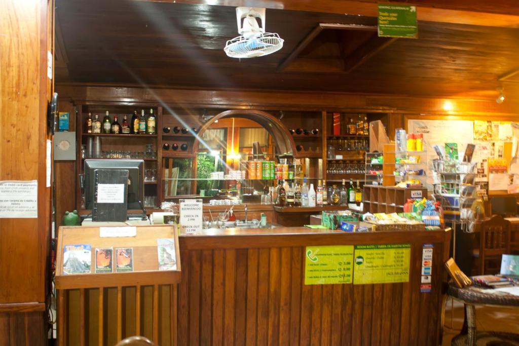 Hotel Jaguar Inn Tikal Eksteriør billede